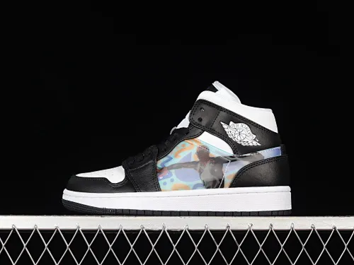All categories Air Jordan Jordan series basketball shoes Air Jordan 1 Mid Air Jordan 1 Mid AJ1 Joe 1 naked eye 3D black and white Zhongbang basketball shoes DR9495-001